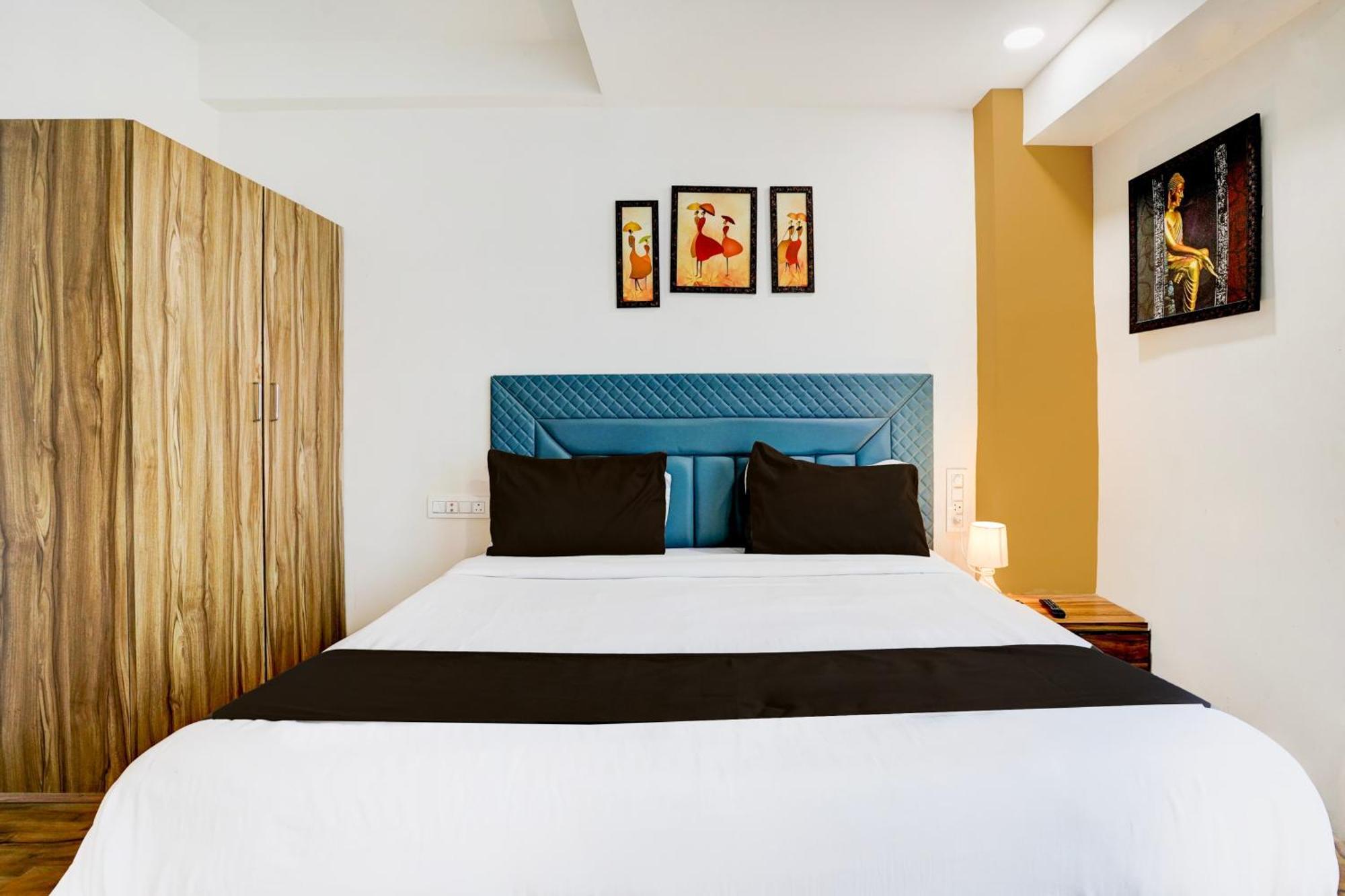 Super Collection O Vesu Surat Formerly Hotel Signature Экстерьер фото