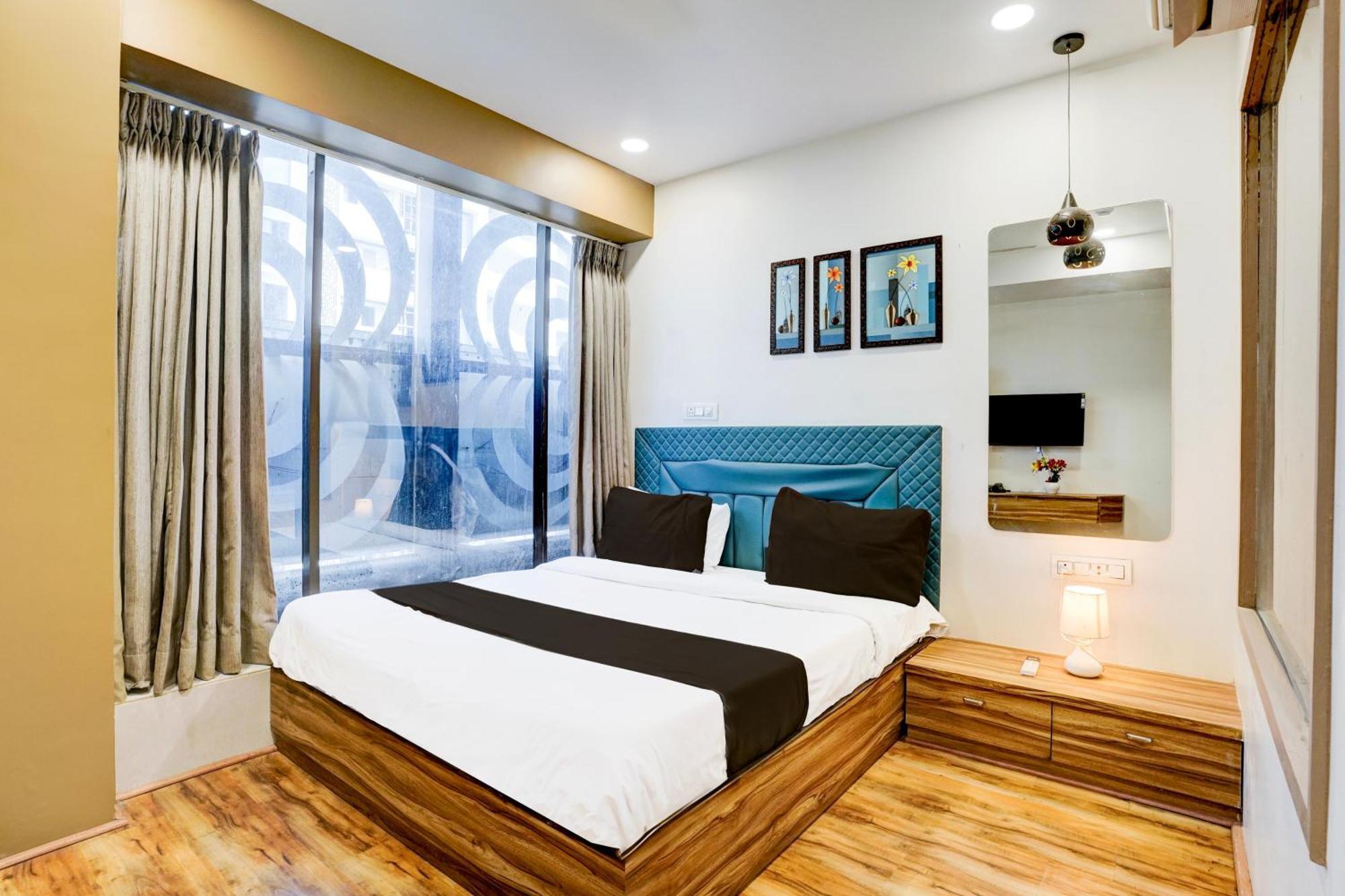Super Collection O Vesu Surat Formerly Hotel Signature Экстерьер фото
